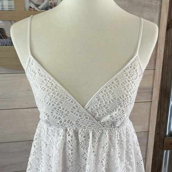 Express White Eyelet Dress XS - Picture 2 of 4